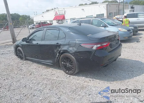 2021 Toyota Camry Se Nightshade Edition z USA, uszkodzony, nr VIN 4T1G11AK3MU410092